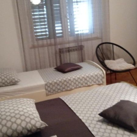 Apartment Viki Lozovac Exterior photo